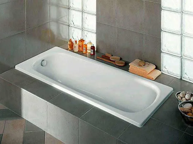 Чугунная ванна Roca Continental 211507001 100х70 см + смеситель для ванны с душем